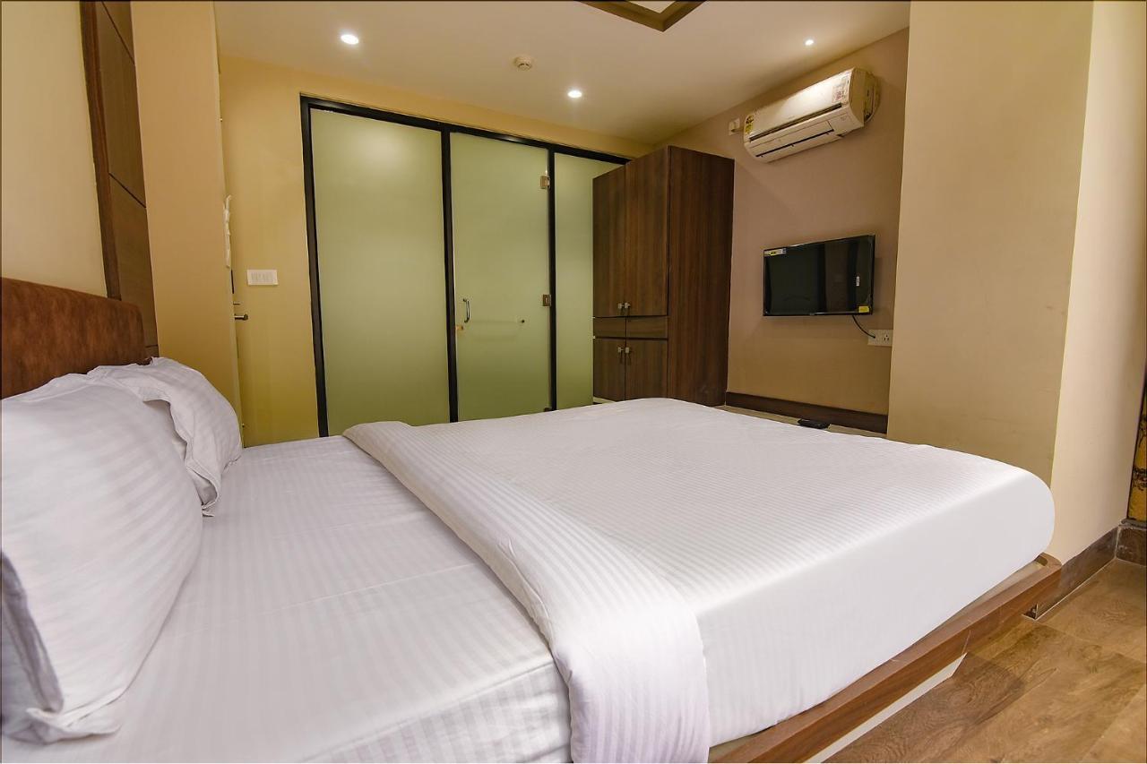 Fabhotel Eros 282 - Nr Sreebhumi Kalkuta Zewnętrze zdjęcie